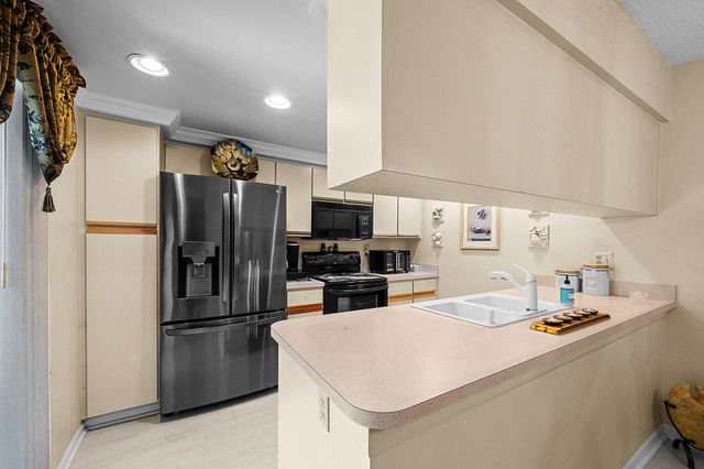 8373 Boca Rio Drive, Boca Raton, FL 33433