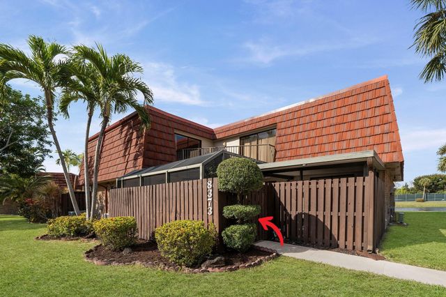 8373 Boca Rio Drive, Boca Raton, FL 33433
