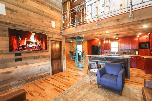 316 Tranquil Ln, Glenwood, AR 71943