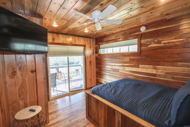 316 Tranquil Ln, Glenwood, AR 71943