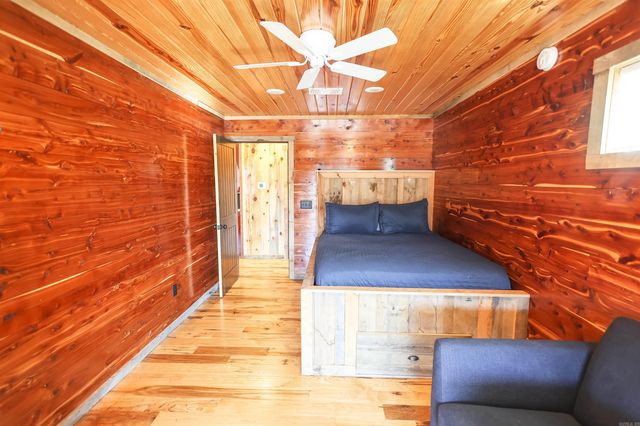 316 Tranquil Ln, Glenwood, AR 71943