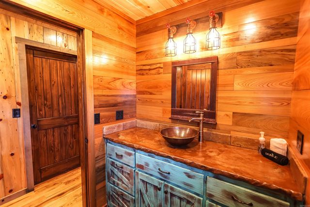 316 Tranquil Ln, Glenwood, AR 71943