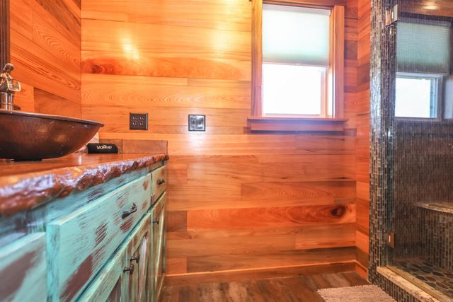 316 Tranquil Ln, Glenwood, AR 71943