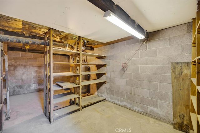 1065 Stevenson A & B, Colton, CA 92324