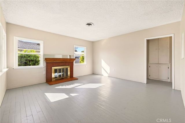 1065 Stevenson A & B, Colton, CA 92324