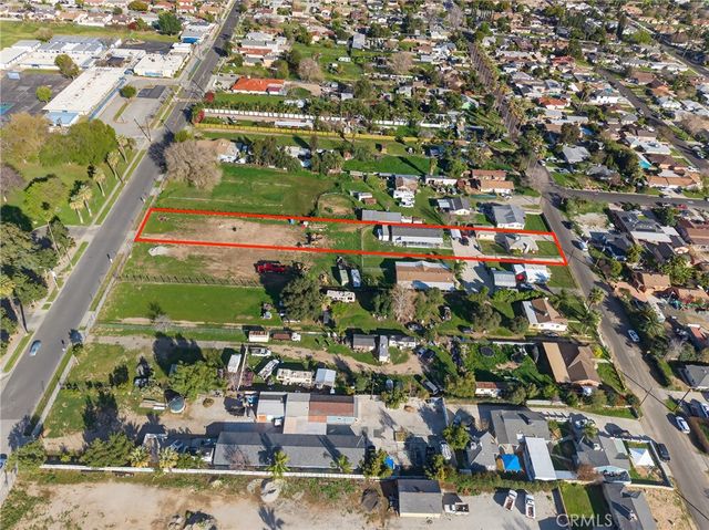 1065 Stevenson A & B, Colton, CA 92324