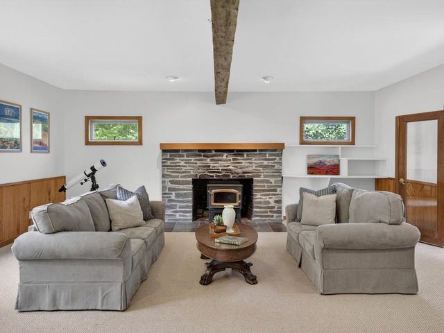 1376 Wes White Hill, Richmond, VT 05477