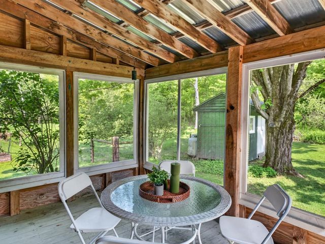 1376 Wes White Hill, Richmond, VT 05477