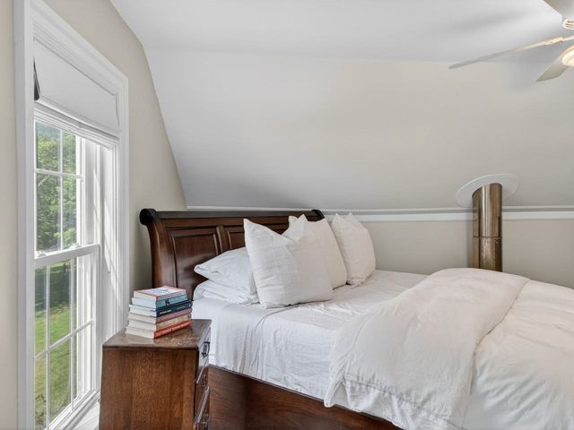 1376 Wes White Hill, Richmond, VT 05477