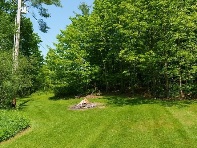 1376 Wes White Hill, Richmond, VT 05477