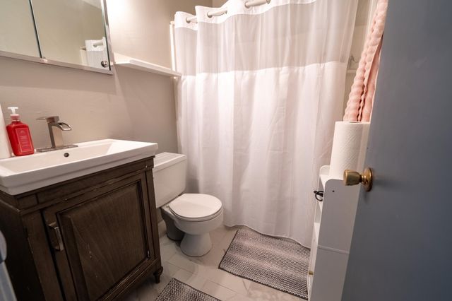 1659 Case Avenue, Saint Paul, MN 55106