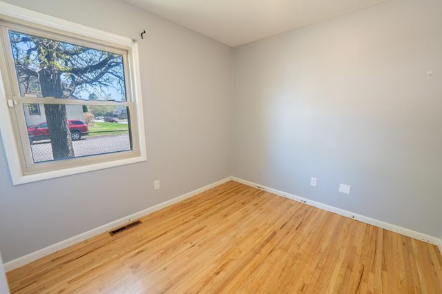 1659 Case Avenue, Saint Paul, MN 55106