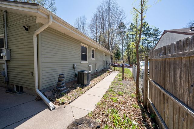 1659 Case Avenue, Saint Paul, MN 55106