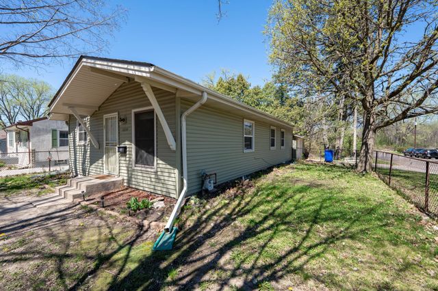 1659 Case Avenue, Saint Paul, MN 55106