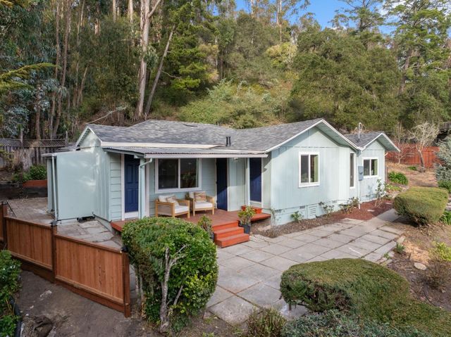 131 Prospect Court, Santa Cruz, CA 95065