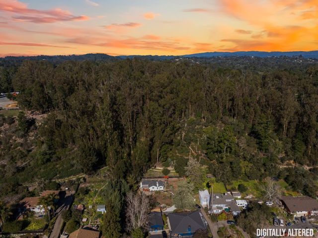 131 Prospect Court, Santa Cruz, CA 95065