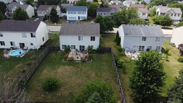 3808 Thoroughbred Lane, Joliet, IL 60435