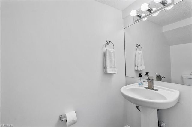 4318 Carlys Way, Greensboro, NC 27410