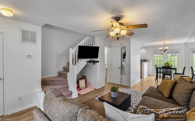 4318 Carlys Way, Greensboro, NC 27410