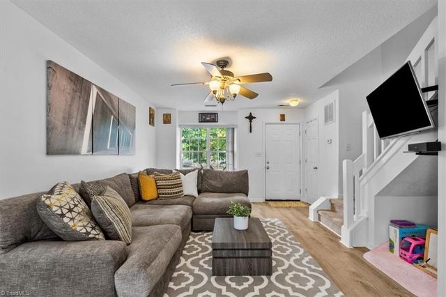 4318 Carlys Way, Greensboro, NC 27410