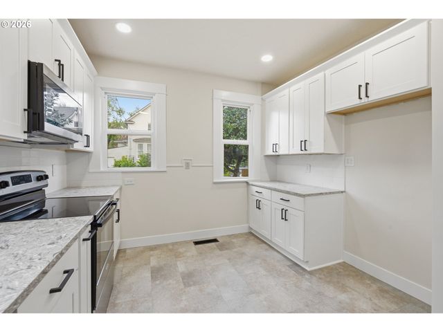 805 Se 30TH Ave, Portland, OR 97214