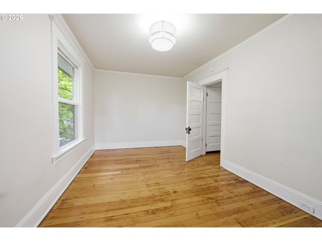 805 Se 30TH Ave, Portland, OR 97214