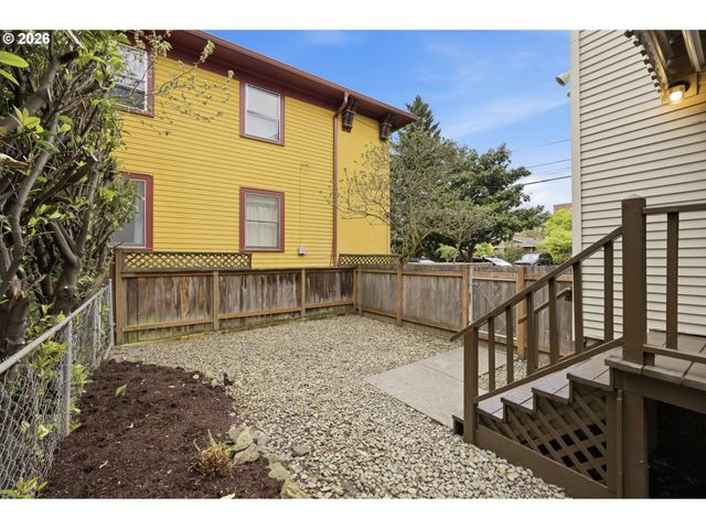 805 Se 30TH Ave, Portland, OR 97214