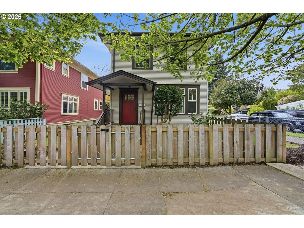805 Se 30TH Ave, Portland, OR 97214