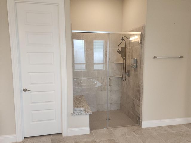 6802 Regal Lakes Drive, Katy, TX 77493