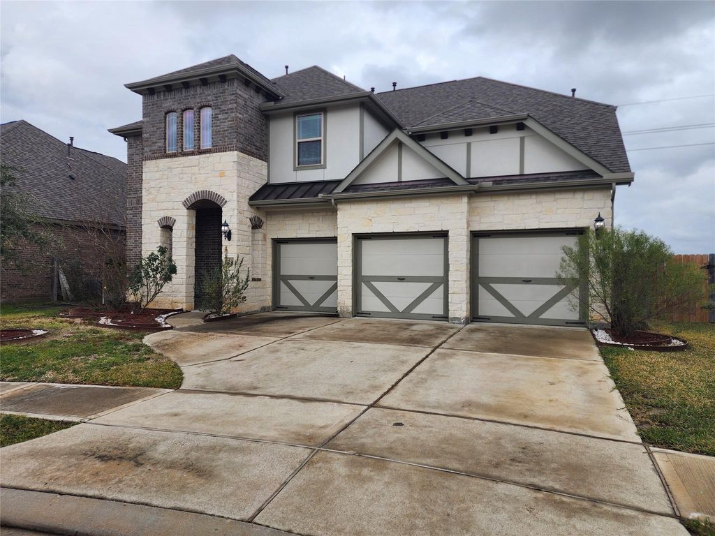 6802 Regal Lakes Drive, Katy, TX 77493