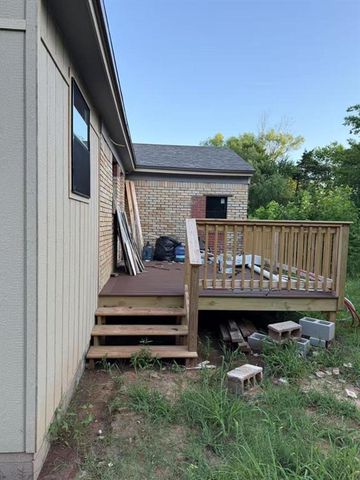 4517 SE Idell Drive, Moore, OK 73165