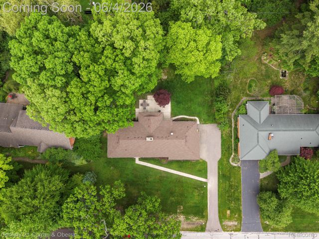 36634 W Lyman Road, Farmington Hills, MI 48331