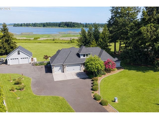 88467 TIMBERLINE Dr, Veneta, OR 97487