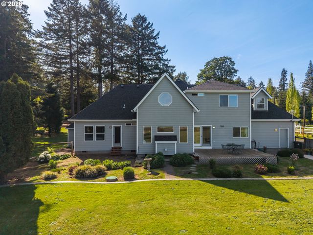 88467 TIMBERLINE Dr, Veneta, OR 97487