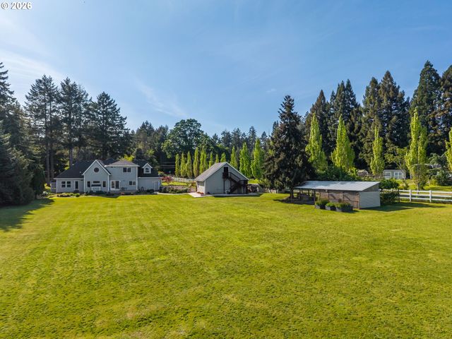 88467 TIMBERLINE Dr, Veneta, OR 97487