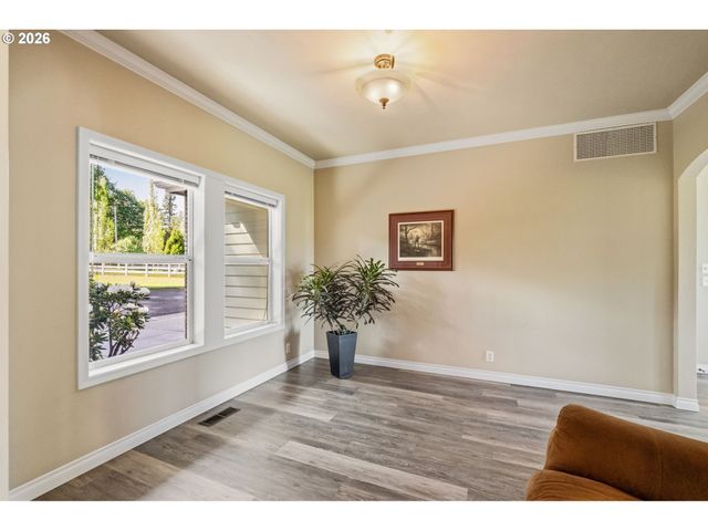 88467 TIMBERLINE Dr, Veneta, OR 97487