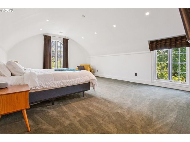 1111 Ne 37TH Ave, Portland, OR 97232