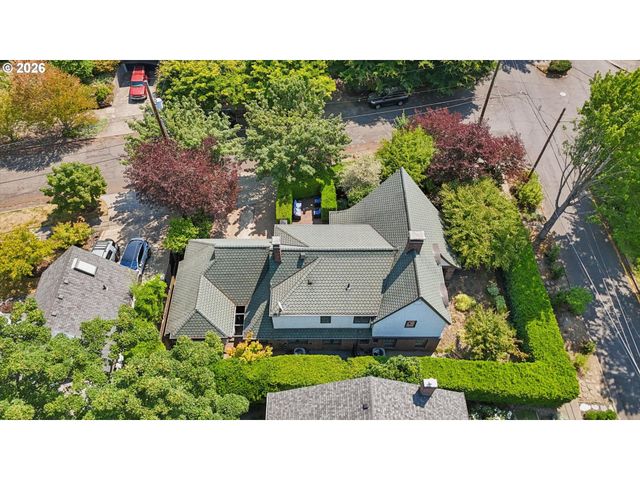 1111 Ne 37TH Ave, Portland, OR 97232