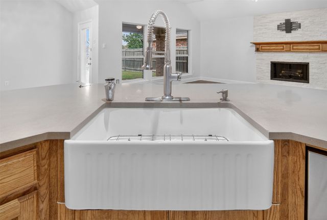 3017 Trinity Lakes Drive, Fort Worth, TX 76053