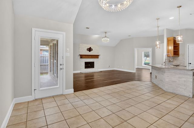 3017 Trinity Lakes Drive, Fort Worth, TX 76053