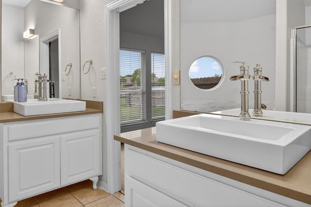 3017 Trinity Lakes Drive, Fort Worth, TX 76053