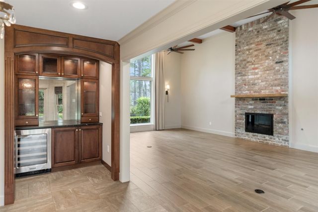 15219 Beacham Drive, Houston, TX 77070