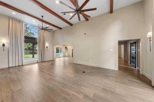 15219 Beacham Drive, Houston, TX 77070