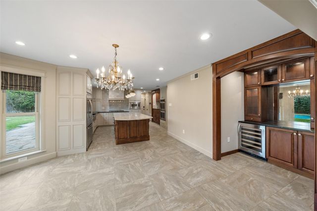 15219 Beacham Drive, Houston, TX 77070