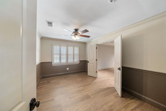 15219 Beacham Drive, Houston, TX 77070