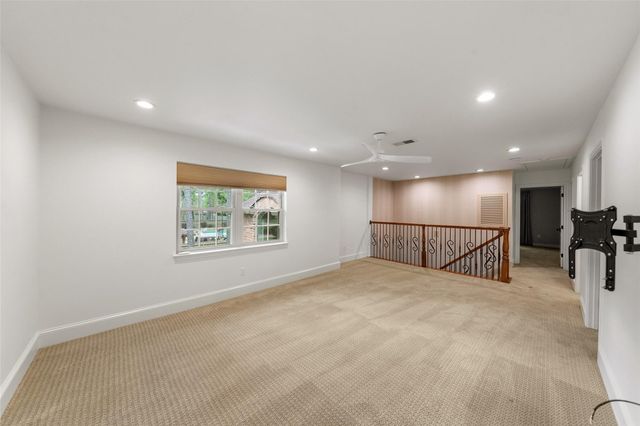 15219 Beacham Drive, Houston, TX 77070