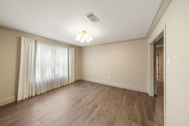 15219 Beacham Drive, Houston, TX 77070