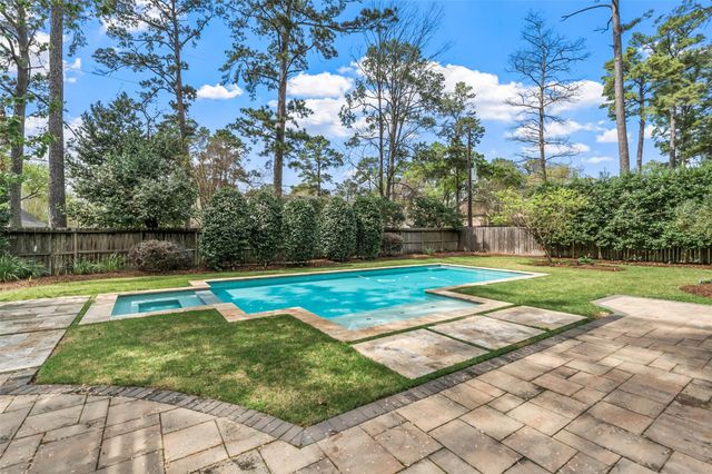 15219 Beacham Drive, Houston, TX 77070