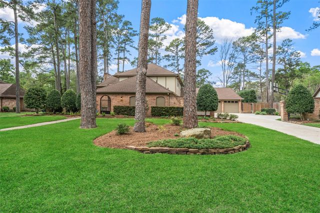 15219 Beacham Drive, Houston, TX 77070