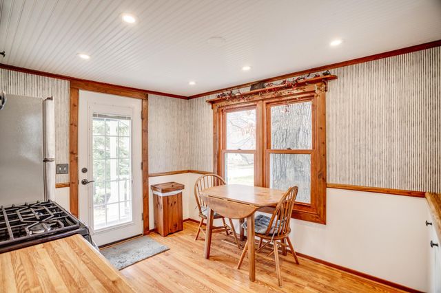 12210 28th Avenue N, Plymouth, MN 55441